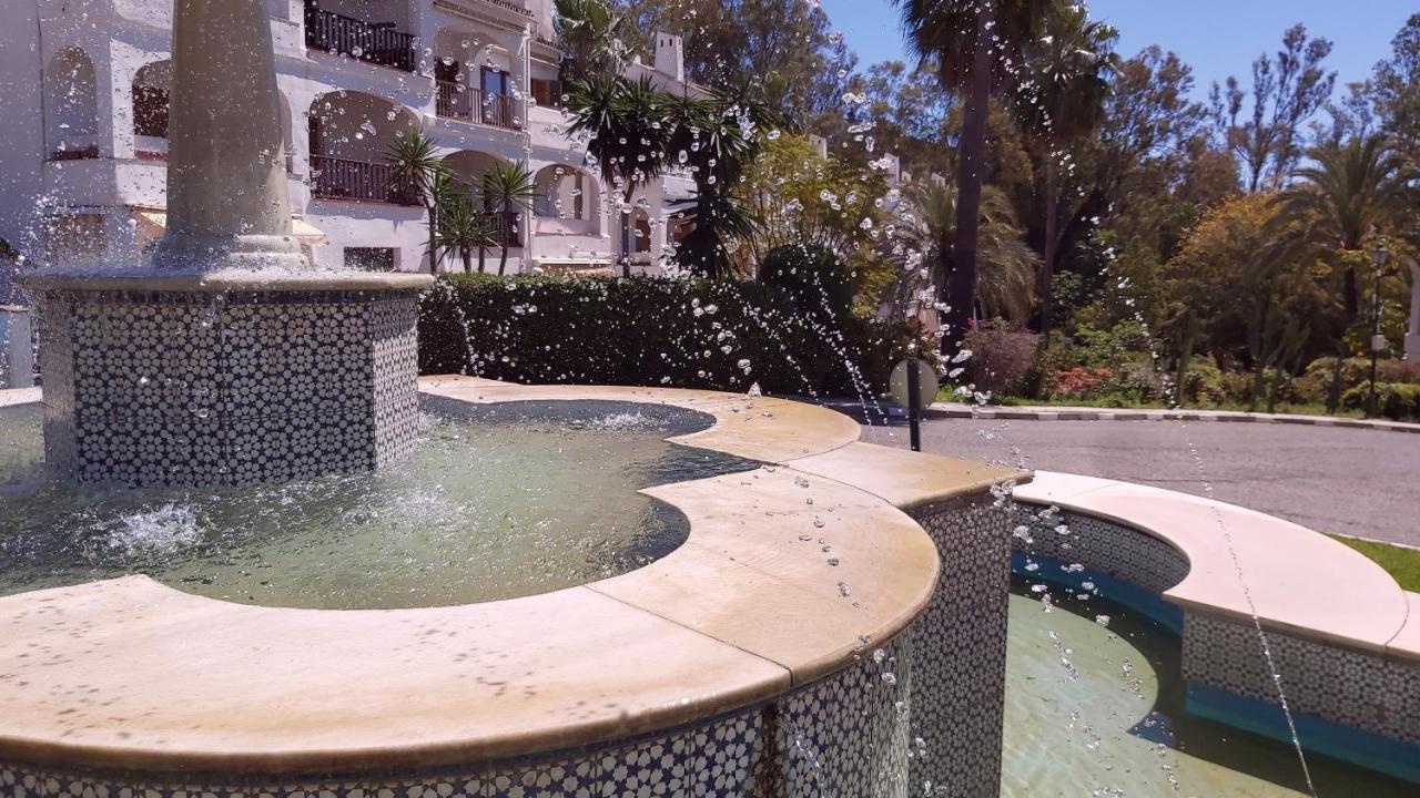 Del Parque Flats Le Village Marbella Golf Екстер'єр фото