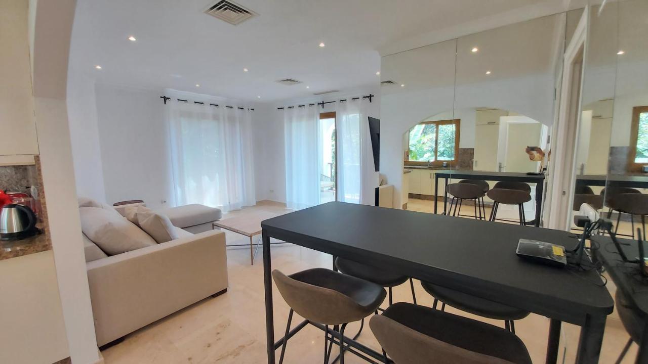 Del Parque Flats Le Village Marbella Golf Екстер'єр фото