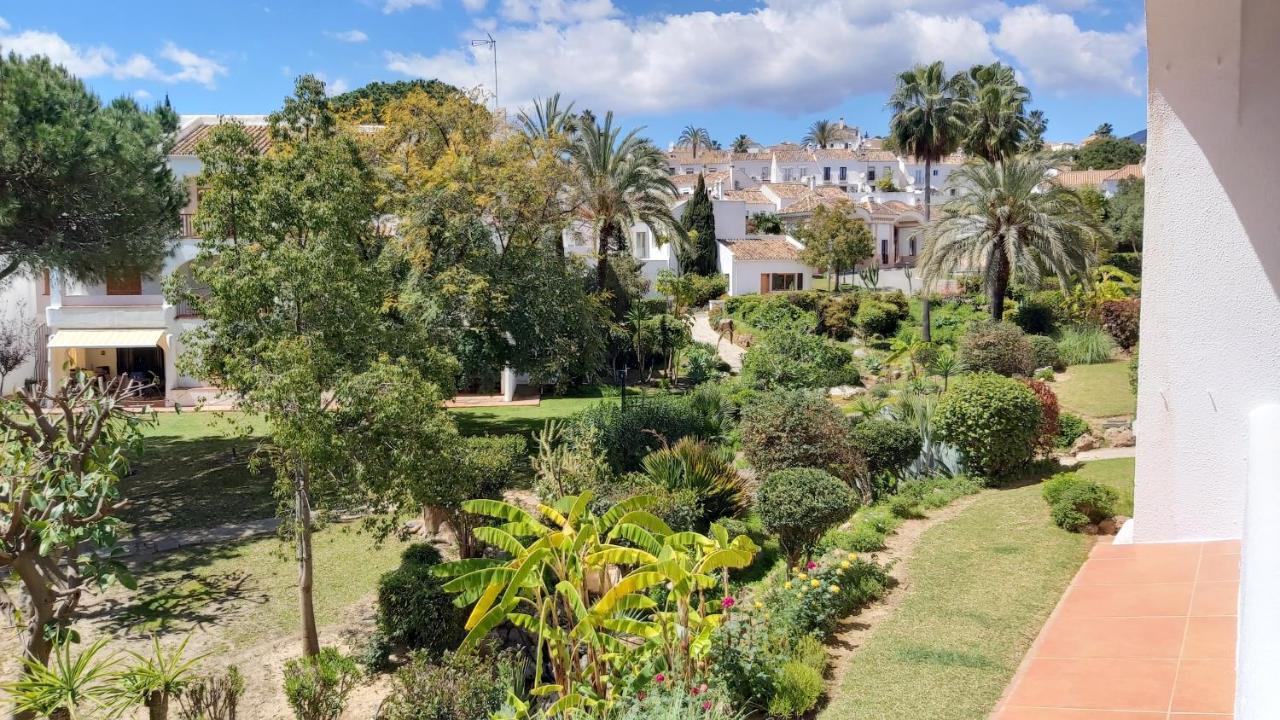 Del Parque Flats Le Village Marbella Golf Екстер'єр фото